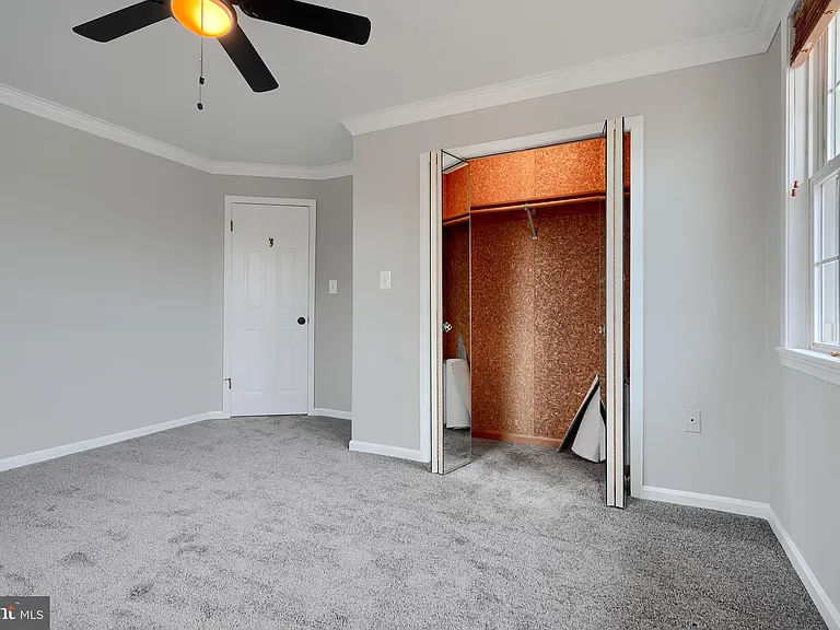 1727 Magnolia Ave — Photo 8