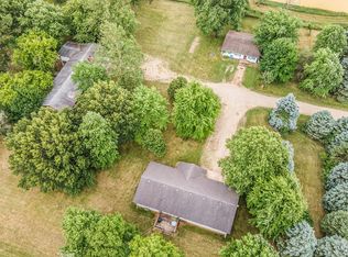 55401 Walterspaugh Rd, Mendon, MI 49072