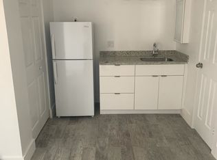 7140 SW 5th St #B, Miami, FL 33144