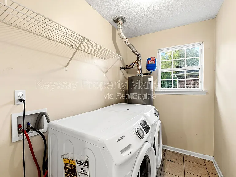 3013 Heron Ct — Photo 10
