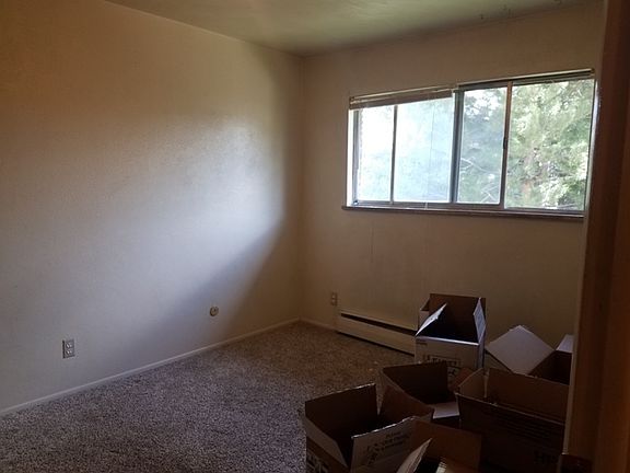 3rd image of 1250-1260 Elder Ave #11