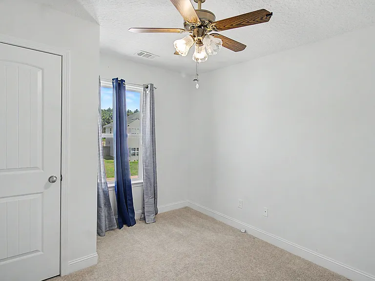 965 Meloney Dr — Photo 23