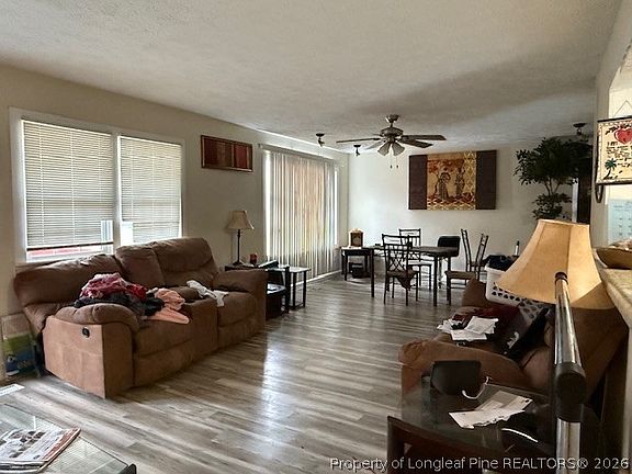 4th image of 1319 Odom Dr