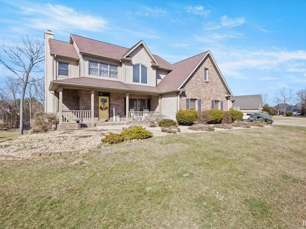 8292 S Mackenzie Ct, Bloomington, IN 47401