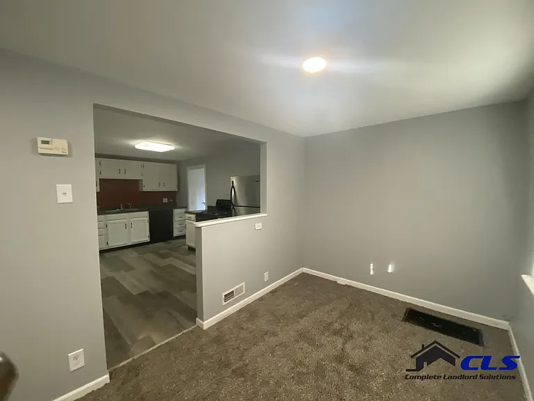 1130 Florida Ave — Photo 3