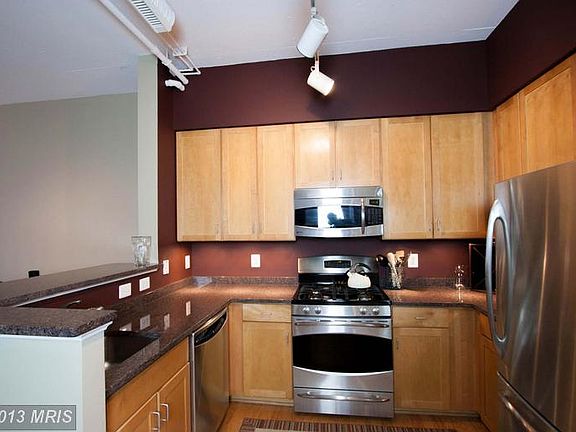 5th image of 4480 Market Commons Dr Unit 308