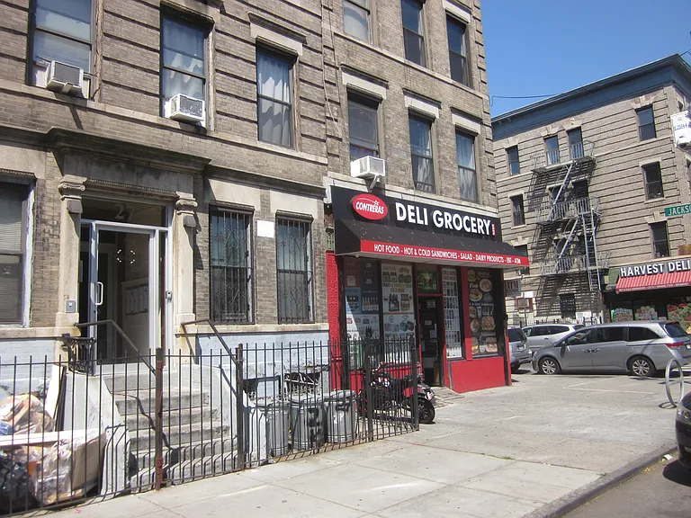 21 Kingsland Ave #3R — Photo 13