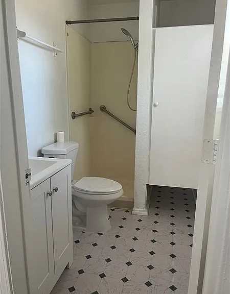 1115 Holly Ave #B — Photo 7