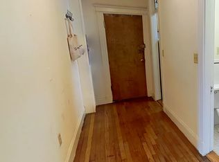 151 Park Dr APT 6, Boston, MA 02215