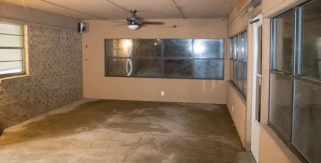 Sunroom / Patio