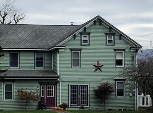 3183 Summer Valley Rd, New Ringgold, PA 17960