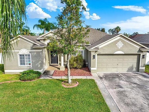 2nd image of 1605 Amaryllis Ct