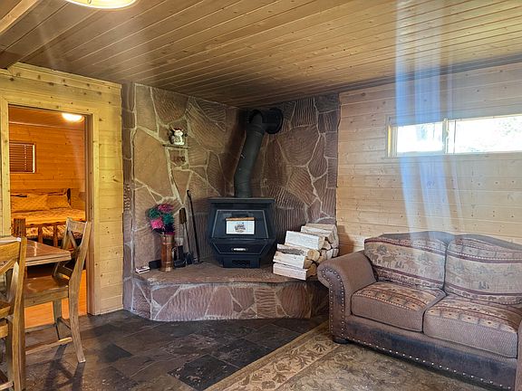 3rd image of 978 N Aspen Dr Unit A Blk B Lot 8