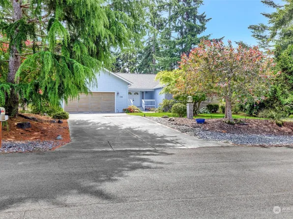 116 Hurricane Ridge Drive, Sequim, WA 98382