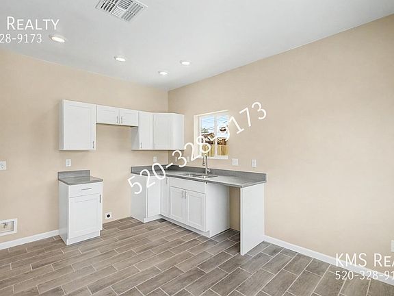 4th image of 214 E Kelso St #2