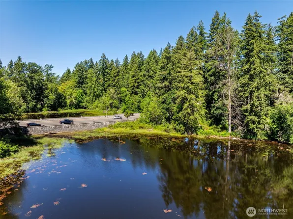 6235 6th Avenue SE, Lacey, WA 98503
