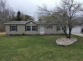 703 N Spring St, Gladwin, MI 48624