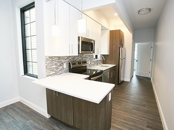3rd image of 25-37 43rd St #2R