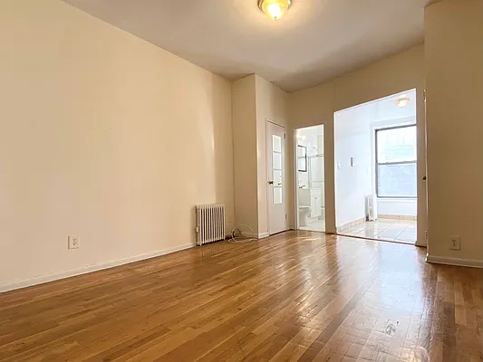 Rented by Compass | media 20