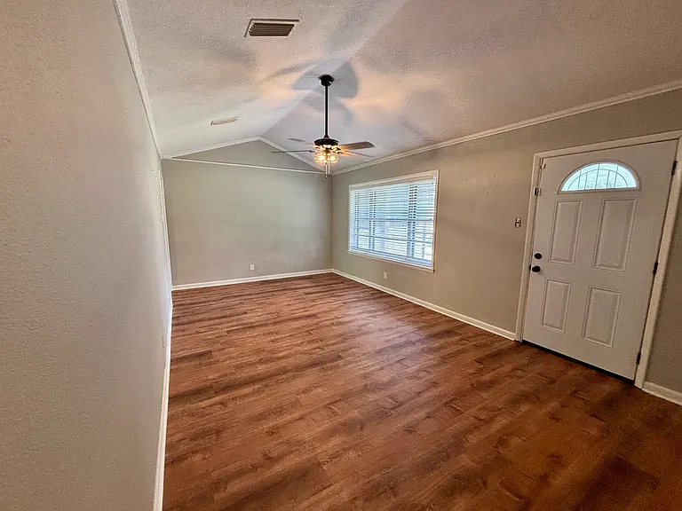 4008 Western Cir — Photo 2