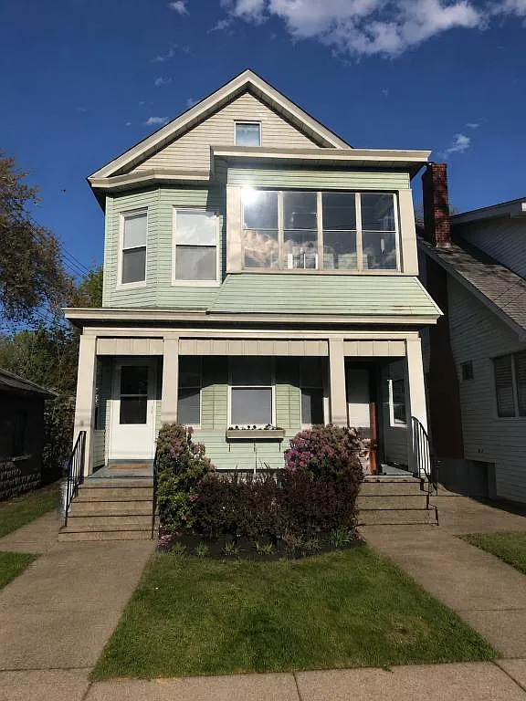 Building Photo - 52 Grove Ave