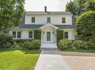 67 Toilsome Ln, East Hampton, NY 11937