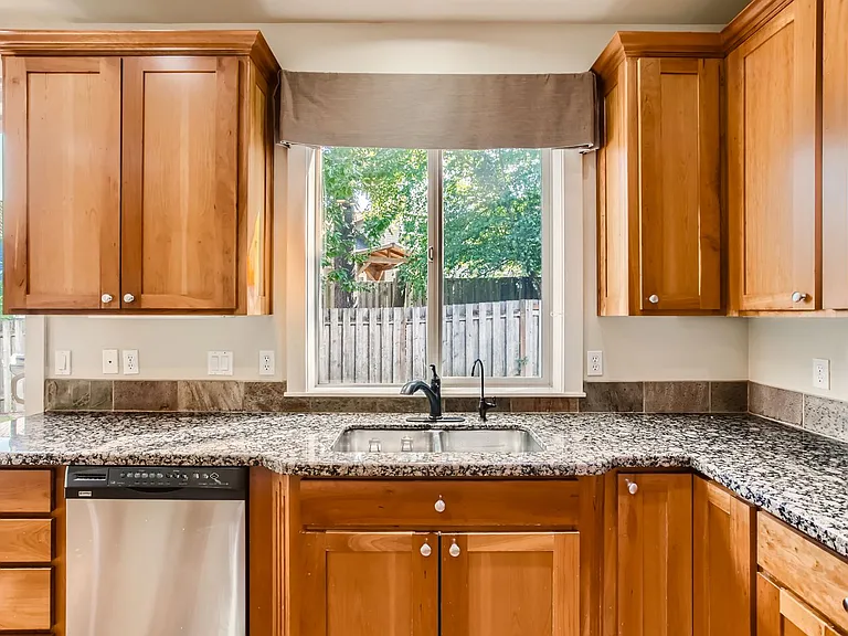 13109 SE Snowfire Dr — Photo 10