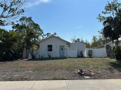 690 Broadway St, Longboat key, FL, 34228