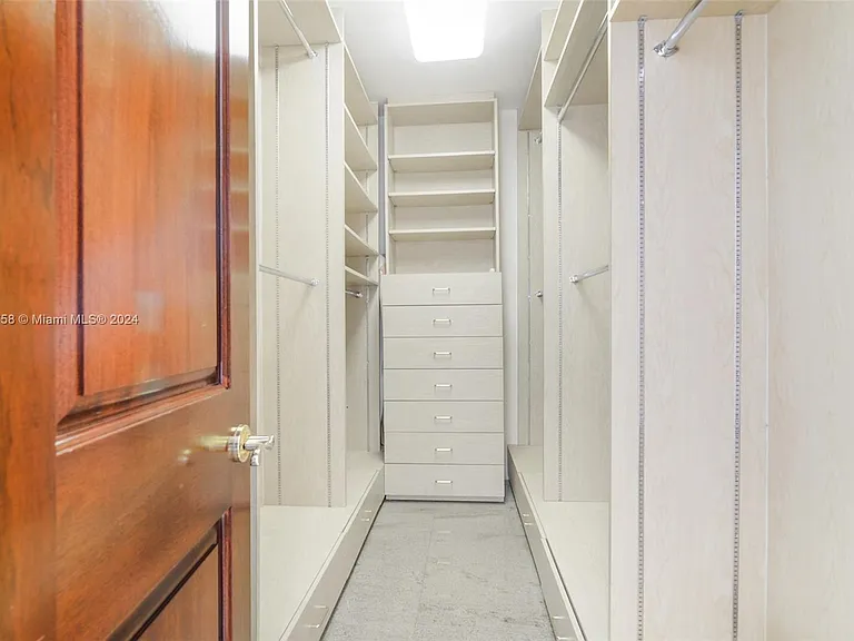 9601 Collins Ave #T4 — Photo 3