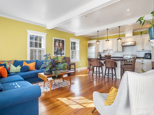 23 W Chester St #B, Nantucket, MA 02554