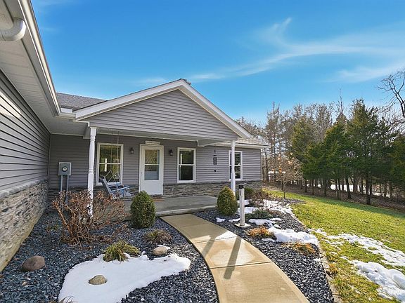 5th image of 16362 McGuire Ridge Rd