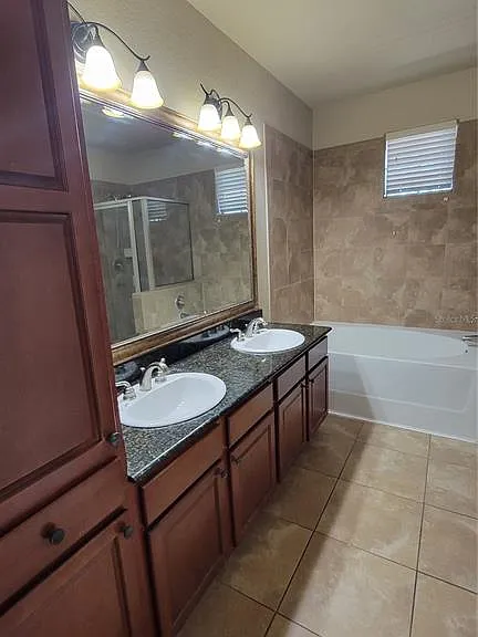 914 Charo Pkwy #123 — Photo 18