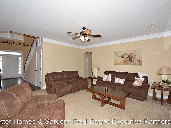 3rd image of 309 Brentford Ave