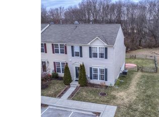 530 Greens Branch Ln, Smyrna, DE 19977