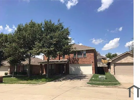 2325 Hummingbird Way — Photo 2