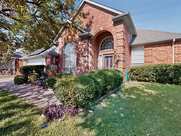 4057 Bramley Way — Photo 5