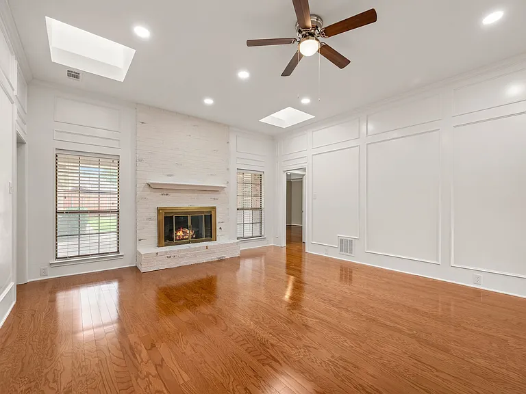 1802 Campbell Trl — Photo 9