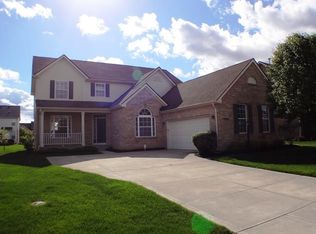 8715 N Autumnview Dr, McCordsville, IN 46055
