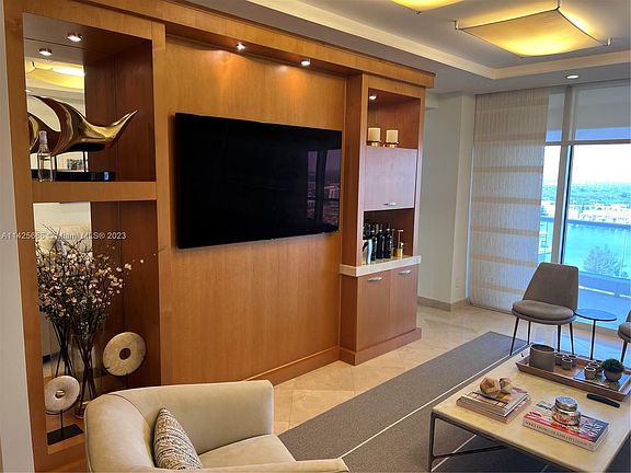 5th image of 7000 Island Blvd APT 3003