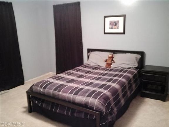 5th image of 50306 Rebecca Dr