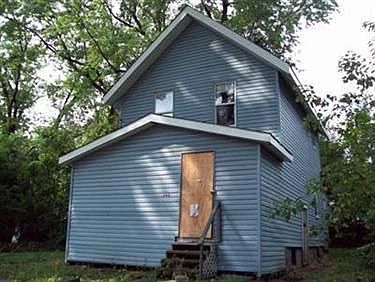 1st image of 1094 Schumacher St