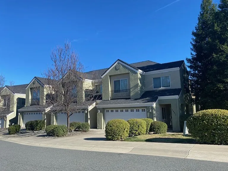 1431 Wyla Walk — Photo 1