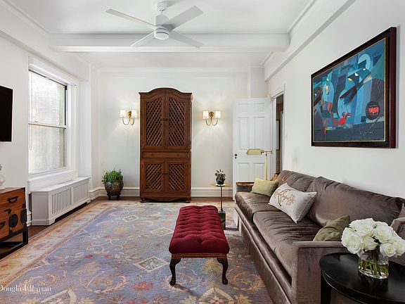 4th image of 125 E 84th St #8B