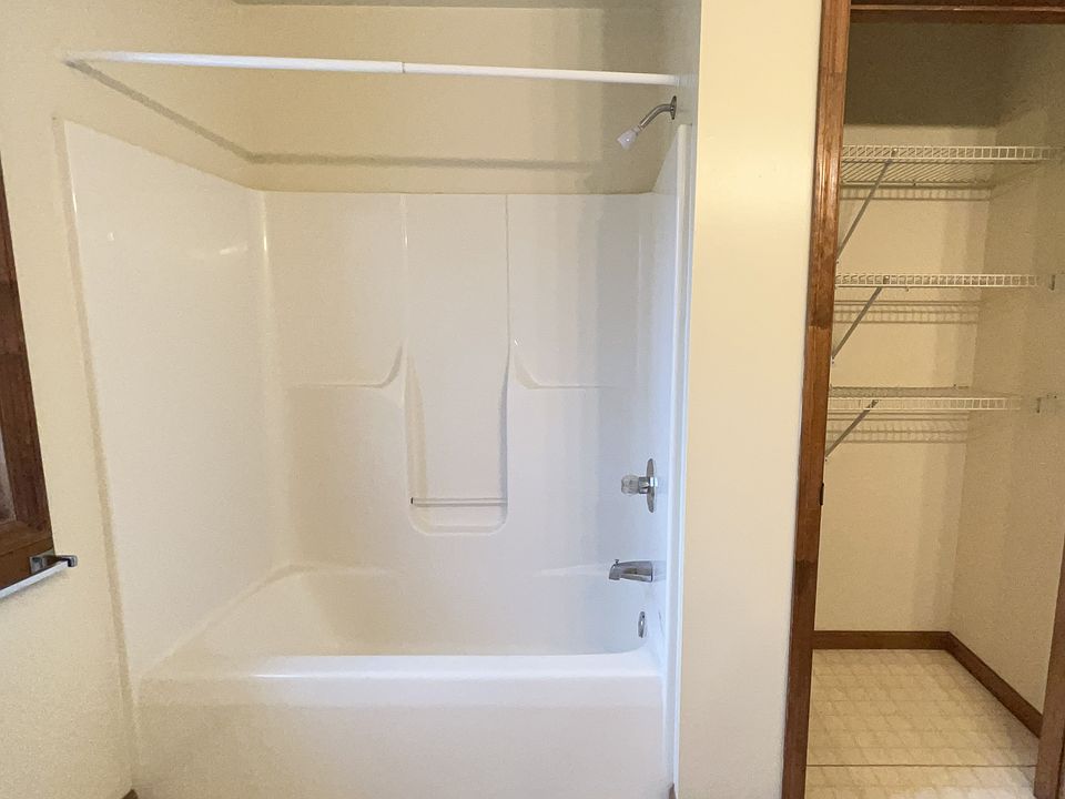 1st image of 4239 Menga Dr #4