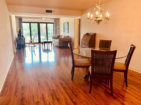 2nd image of 501 Seafarer Cir APT 205