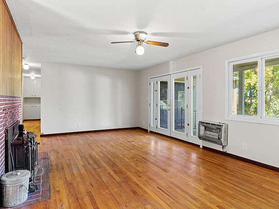 4th image of 24540 Fairbanks Lane
