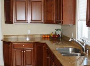 104 Yellow Birch Ln, Lancaster, MA 01523