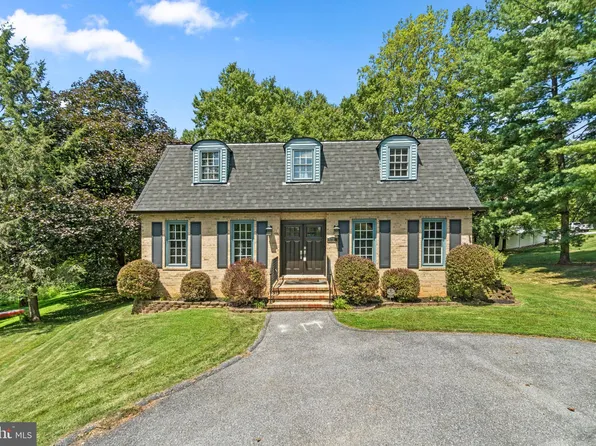 5910 Snowdens Run Rd, Sykesville, MD 21784