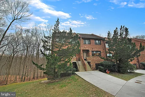 3854B Steppes Ct Photo 1