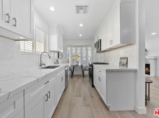 4243 W 58th Pl, Los Angeles, CA 90043